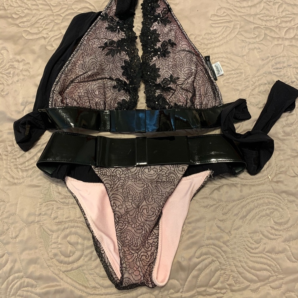 Beach Bunny Rare Swimsuit M